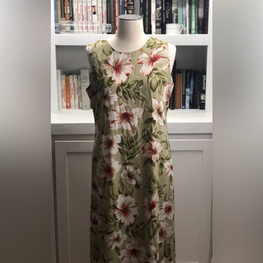 Vintage Floral Maxi Dress Coral Red Flowers on Light Olive  D285